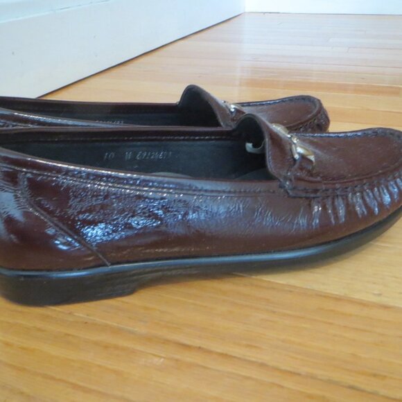 Women's Brown SAS Penny Loafers Wedges Slip On Shoes Size 10 M EUC - Picture 6 of 14